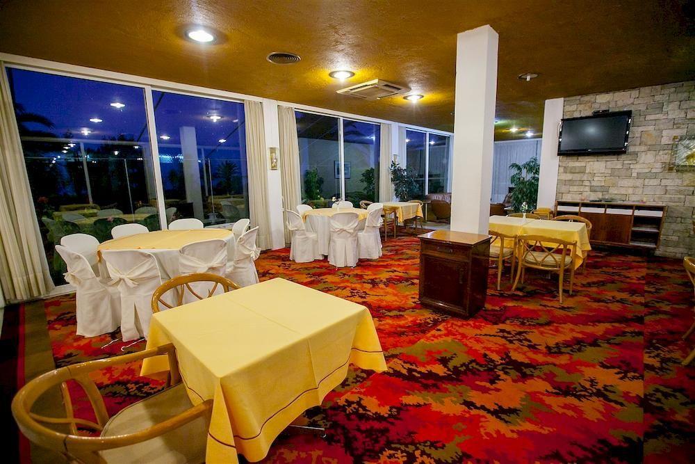 Hotel Theoxenia Anex Mesolóngion Екстериор снимка