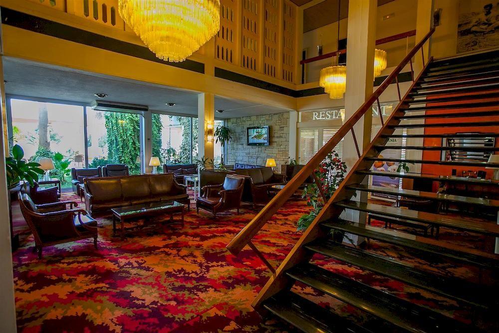 Hotel Theoxenia Anex Mesolóngion Екстериор снимка