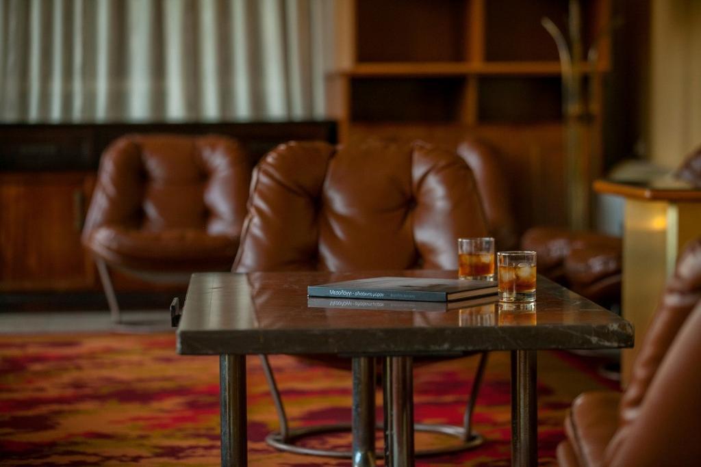 Hotel Theoxenia Anex Mesolóngion Екстериор снимка